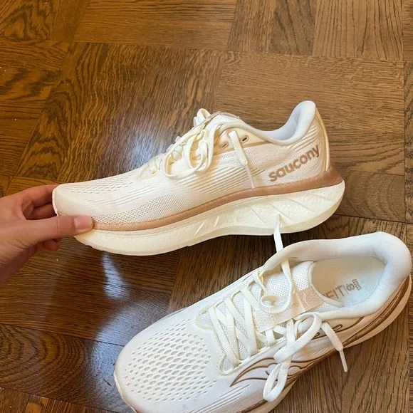 Saucony women’s ride 18 in vanilla sz 8 - Picture 3 of 9